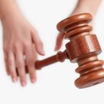 Bestatter vergewaltigt Kollegin