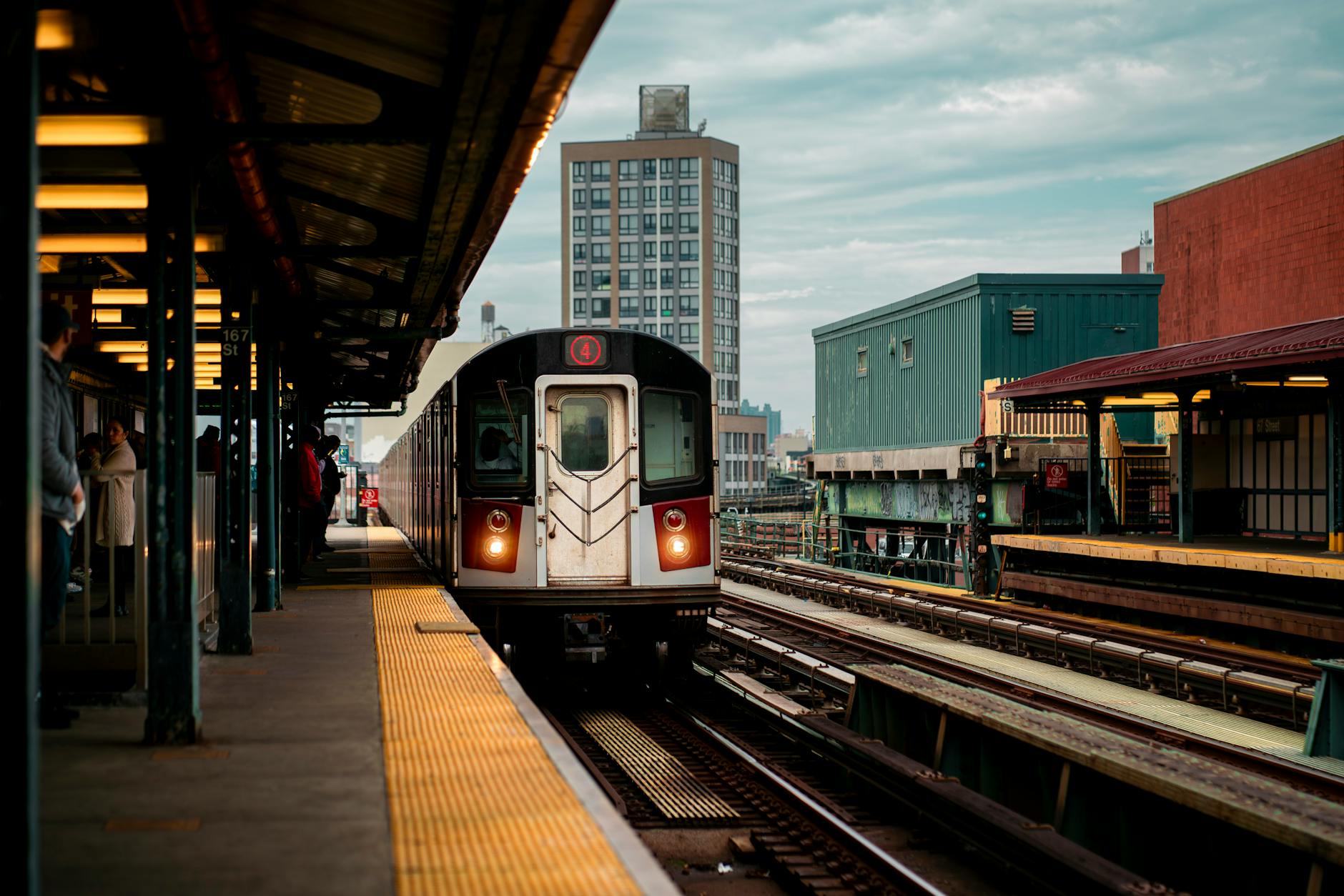 Symbolbild zum Thema Bridgerton Staffel 4